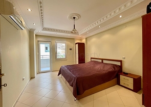 Трехкомнатная квартира в районе Махмутлар