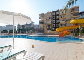 Трёхкомнатная квартира в районе Махмутлар в 200 м от моря