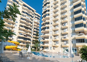 Трёхкомнатная квартира в районе Махмутлар в 200 м от моря