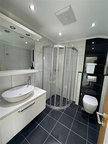 Просторный пентхаус в районе Кестель