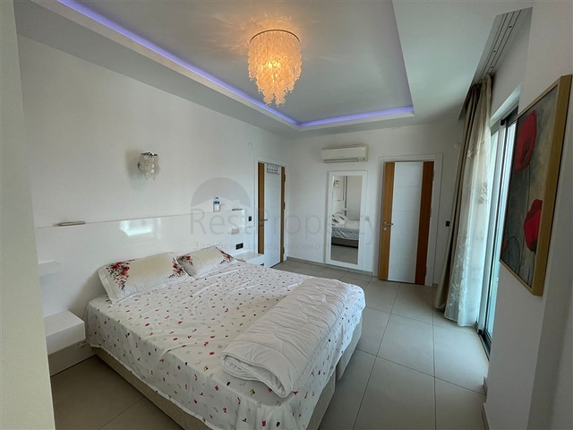 Просторный пентхаус в районе Кестель