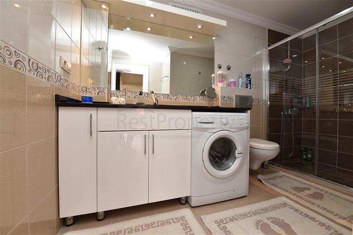 Просторный пентхаус  4+1 в 5 минутах до моря