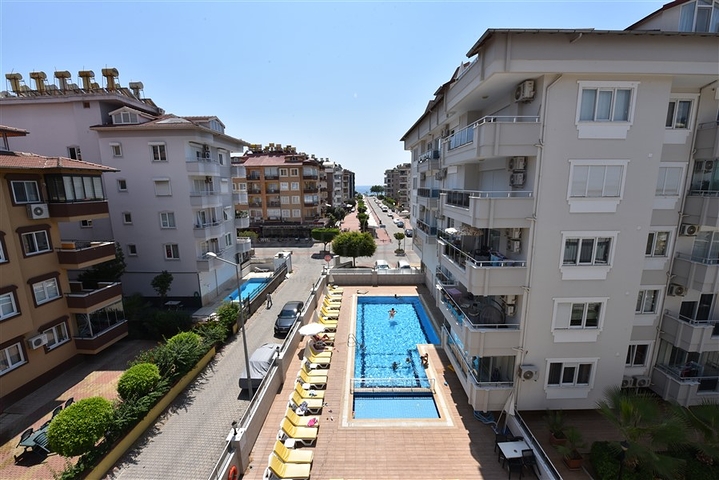 Просторный пентхаус  4+1 в 5 минутах до моря