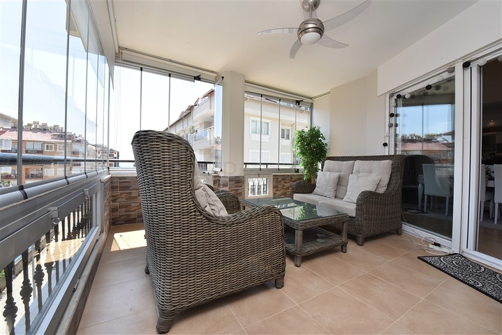 Просторный пентхаус  4+1 в 5 минутах до моря