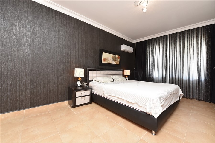 Просторный пентхаус  4+1 в 5 минутах до моря