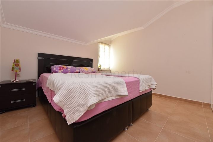 Просторный пентхаус  4+1 в 5 минутах до моря