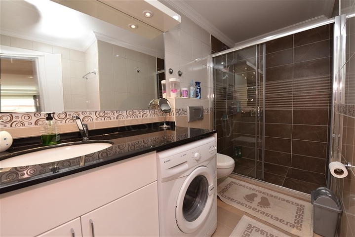 Просторный пентхаус  4+1 в 5 минутах до моря