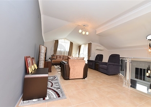 Просторный пентхаус  4+1 в 5 минутах до моря