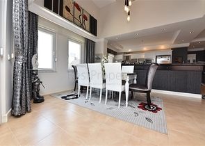 Просторный пентхаус  4+1 в 5 минутах до моря