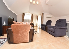 Просторный пентхаус  4+1 в 5 минутах до моря