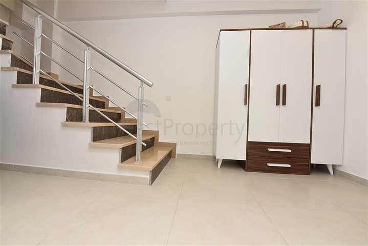 Просторная квартира-дуплекс в элитном районе Каргыджак