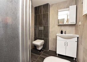 Просторная квартира-дуплекс в элитном районе Каргыджак