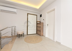 Просторная квартира-дуплекс в элитном районе Каргыджак