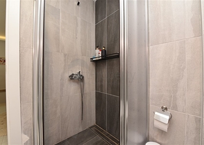 Просторная квартира-дуплекс в элитном районе Каргыджак