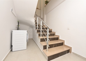 Просторная квартира-дуплекс в элитном районе Каргыджак