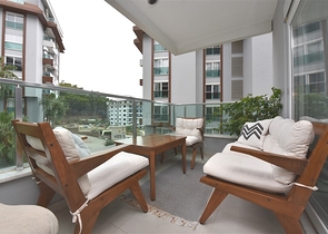 Просторная квартира-дуплекс в элитном районе Каргыджак