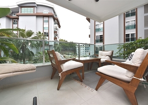 Просторная квартира-дуплекс в элитном районе Каргыджак