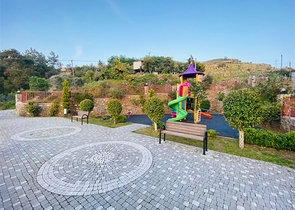 Просторная квартира-дуплекс в элитном районе Каргыджак