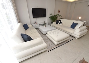 Просторная квартира-дуплекс в элитном районе Каргыджак