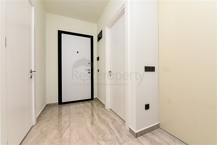 Трехкомнатная квартира в аренду в 300 метрах от пляжа Клеопатра