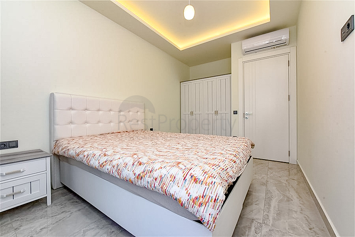 Трехкомнатная квартира в аренду в 300 метрах от пляжа Клеопатра