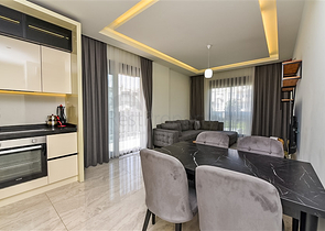 Трехкомнатная квартира в аренду в 300 метрах от пляжа Клеопатра