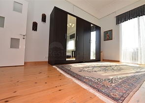 Вилла планировкой 6+1 с отдельной кухней в районе Кестель