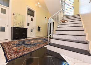 Вилла планировкой 6+1 с отдельной кухней в районе Кестель