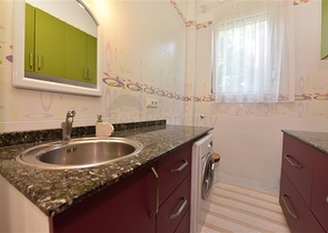 Вилла планировкой 6+1 с отдельной кухней в районе Кестель