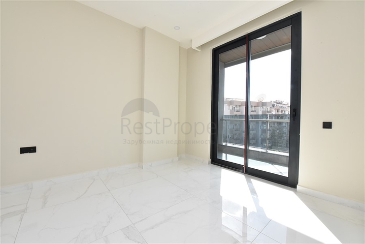 Квартира 1+1 в новом комплексе в центре Алании