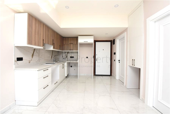 Квартира 1+1 в новом комплексе в центре Алании