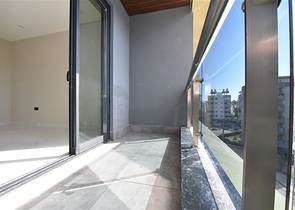 Квартира 1+1 в новом комплексе в центре Алании