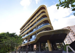 Квартира 1+1 в новом комплексе в центре Алании