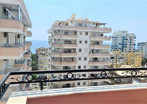 Меблированная квартира 2+1 в районе Махмутлар