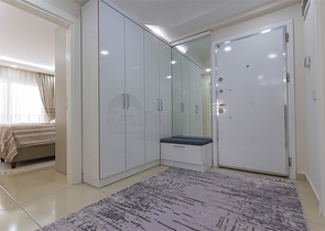 Трехкомнатная квартира в Махмутларе 