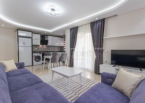 Трехкомнатная квартира в Махмутларе 