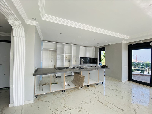 Элитная вилла под гражданство в центре Алании