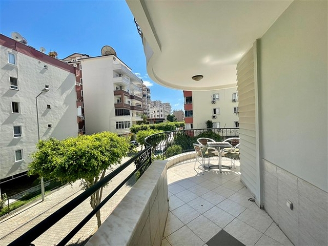 Просторная квартира 2+1 в районе Махмутлар 