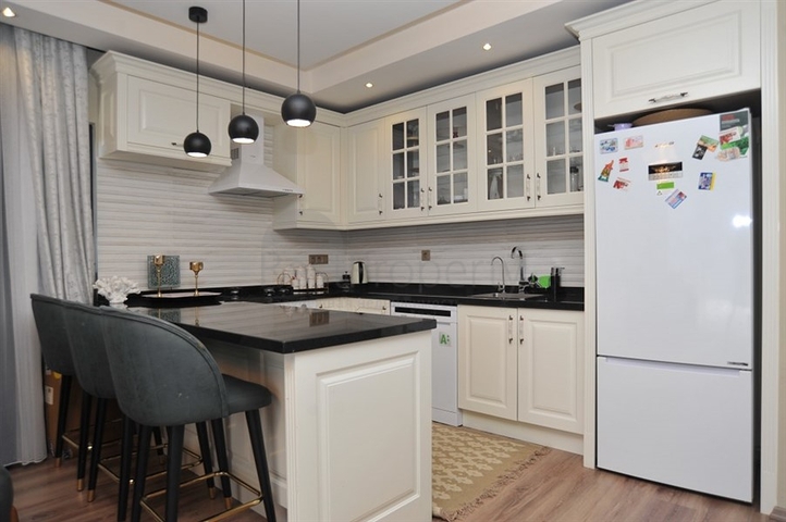 Просторная квартира 2+1 в современном комплексе от собственника