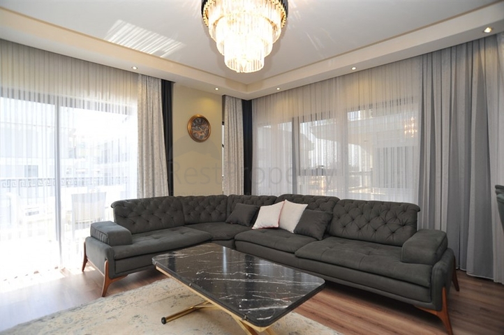 Просторная квартира 2+1 в современном комплексе от собственника