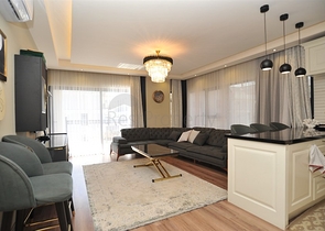 Просторная квартира 2+1 в современном комплексе от собственника