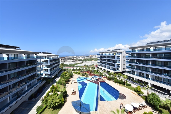 Квартира в элитном комплексе 1+1 в районе Каргыджак