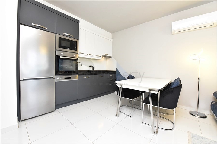 Квартира в элитном комплексе 1+1 в районе Каргыджак