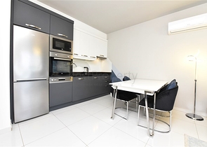 Квартира в элитном комплексе 1+1 в районе Каргыджак