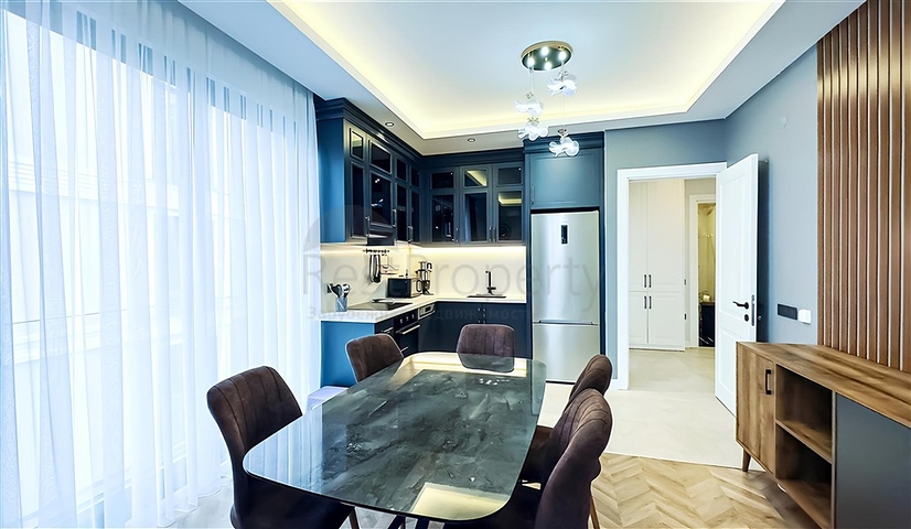 Меблированная квартира 2+1 в новом современном комплексе в центре Алании