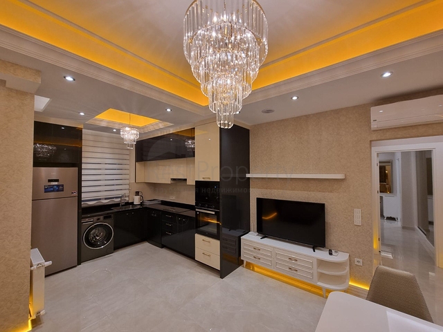 Просторная квартира 2+1 в новом комплексе района Махмутлар