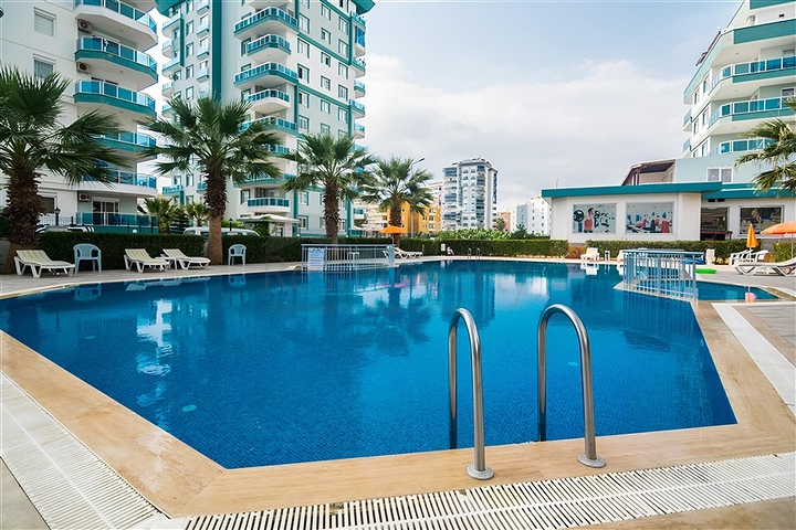 Просторная квартира 1+1 в 400 м от моря в районе Махмутлар