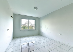 Просторная квартира 1+1 в 400 м от моря в районе Махмутлар