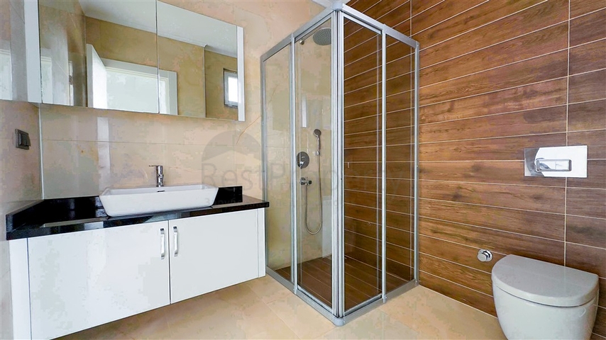 Квартира планировки 3+1 в районе Оба