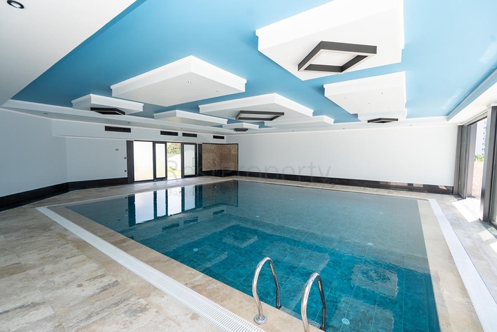 Двухкомнатная квартира в новом комплексе Махмутлара